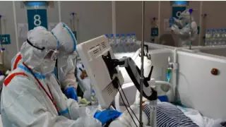 Иммунолог дал прогноз о сроках окончания пандемии коронавируса