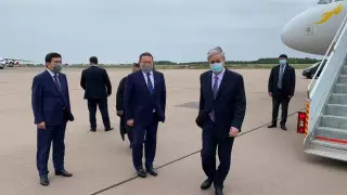 Президент Токаев прилетел в Северо-Казахстанскую область