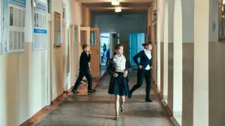 Десятки классов закрыли на карантин в школах Уральска