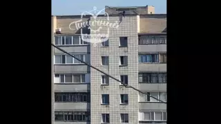 "На чиле, на расслабоне": Мужчину сняли с крыши многоэтажки в Павлодаре