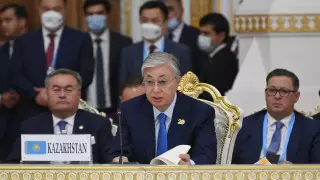 "Нам не нужны большие игры". Что предложил Токаев на саммите ШОС