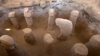 Ученые обнаружили бункер с "трехмерными" бюстами возрастом 11 000 лет