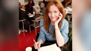 В Шотландии отреставрируют столик, за которым Джоан Роулинг писала книги о Гарри Поттере