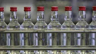 Массовое отравление суррогатным алкоголем: 26 человек умерли