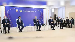 Токаев запустил новую фабрику в Карагандинской области