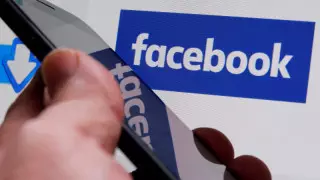 Обвинения против Facebook выдвинул еще один экс-сотрудник