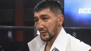 Казах из Омска в зрелищном бою победил бразильца