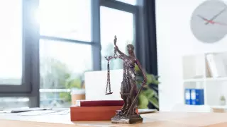 Неприкосновенность может получить омбудсмен в Казахстане