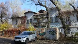 "Зачем переезжать, живем как в парке": против реновации выступили жители центра Алматы