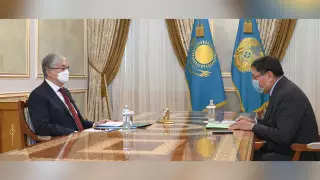 Глава Нацбанка доложил Токаеву о ситуации с инфляцией