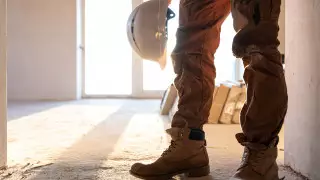 Рабочий разбился насмерть на стройке в Алматы