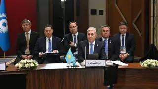 Президент Токаев почтил память Аднана Мендереса