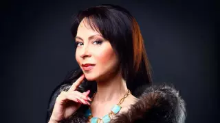 Певица Марина Хлебникова находится в коме после пожара