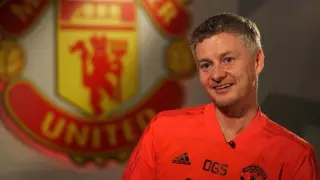 Сульшер покинул пост главного тренера футбольного клуба "Манчестер Юнайтед"