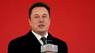 Илон Маск продал акции Tesla еще на 1 миллиард долларов