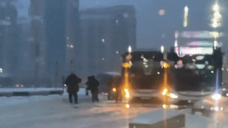 Кадры из видео