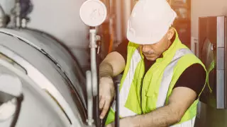 Обучение по 50 профессиям прекращено в казахстанских колледжах