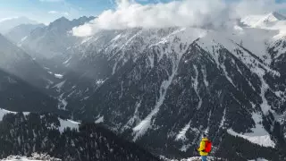 ПЦР-тест ввели для всех туристов при въезде в Кыргызстан