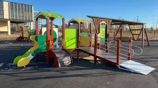 Сбербанк подарил инклюзивную площадку маленьким жителям столицы