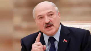 Лукашенко собрался посетить Крым, назвав полуостров де-факто и де-юре российским