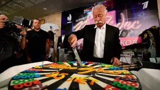 Первый канал отказался от контракта на "Поле чудес"