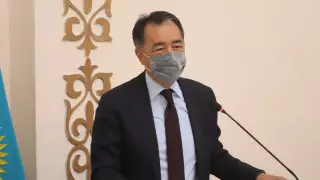 Бакытжан Сагинтаев ушел на больничный