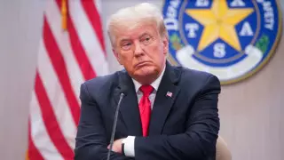 Трамп назвал переговоры Путина и Байдена неравным боем для США