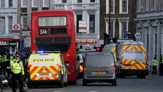 Полиция застрелила вооруженного мужчину около резиденции принца Уильяма