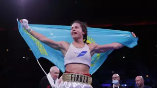 Сколько заработала Фируза Шарипова за бой с Кэти Тэйлор