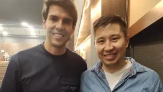 "Даже мечтать не мог". Казахстанец рассказал о встрече с Кака