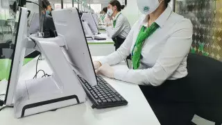 Казахстанцы не могут поставить на учет новые авто из-за сбоя