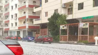 Мощный град обрушился на Хургаду