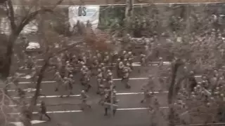 Кадры избиения террористами военнослужащих в Алматы появились в Сети