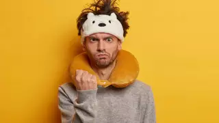 "Настоящий экономкласс". Крошечный самолетный перекус рассмешил Сеть