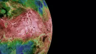 NASA представило первые снимки Венеры в видимом свете