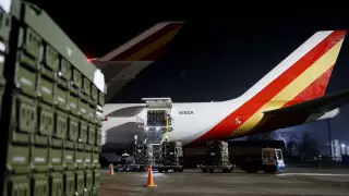 США выводят 150 военных инструкторов из Украины