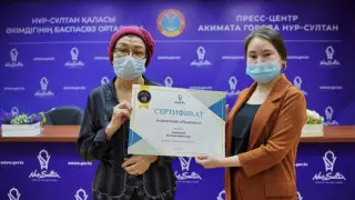 "Поеду лечить суставы": в столице вручили путевки в санатории