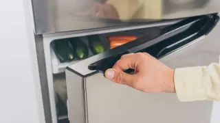 Названы продукты, которые нельзя хранить в холодильнике