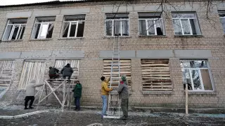 "Это мой дом, уезжать не собираюсь". Жительница Донбасса рассказала о ситуации в регионе