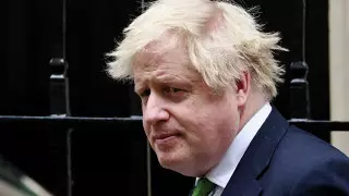 Британия ввела санкции против ВТБ и "Аэрофлота"