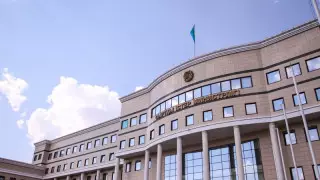 Казахстанские дипломаты "до последнего будут работать" в Украине - МИД