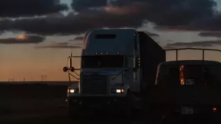 Дипломаты договорились о выезде казахстанских дальнобойщиков из Украины