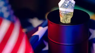 Цена на нефть Brent превысила 116 долларов за баррель