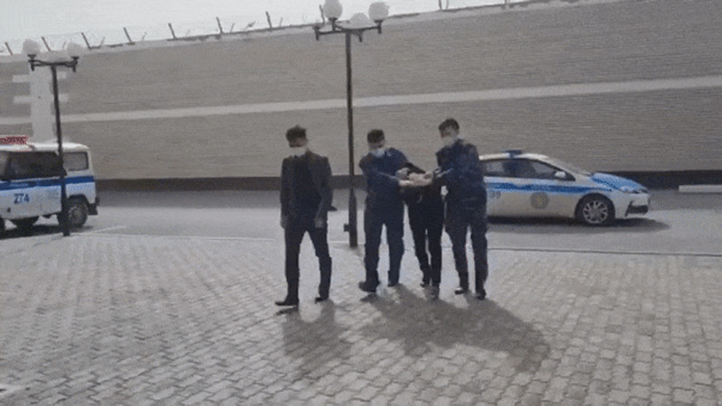 Кадры из видео