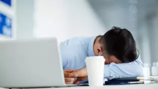 Названы помогающие уснуть продукты питания