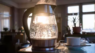 Мужчина облил жену кипятком в Актобе