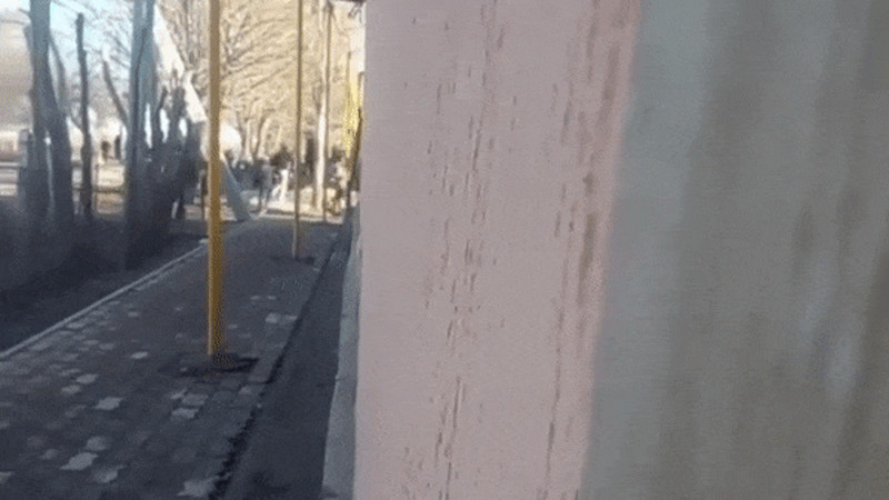 Кадры из видео