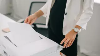 Офисная бумага пропала с прилавков магазинов в Казахстане - ТВ