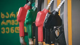 Акции протеста против повышения цен на бензин прошли в крупных городах Грузии