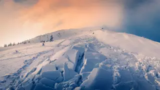 Штормовое предупреждение объявили в горах Алматы